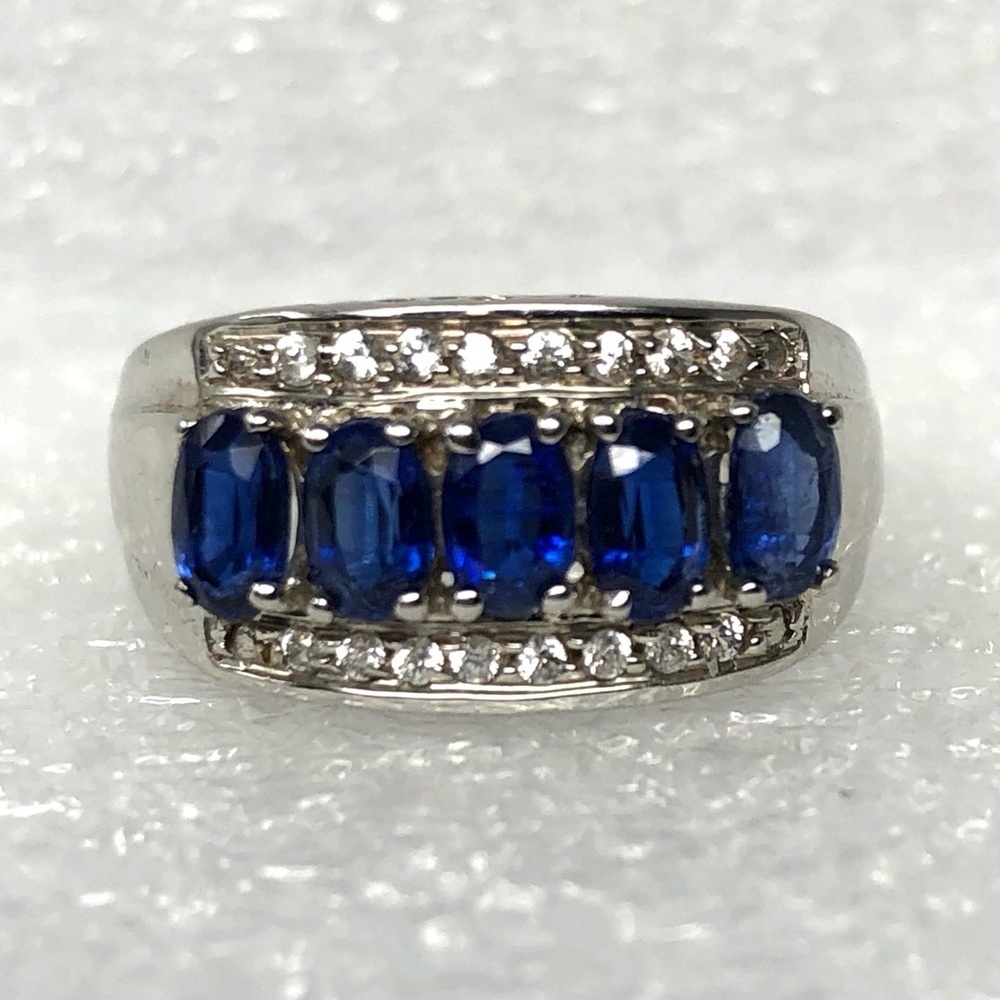 Blue Tanzanite & Zircon Sterlng Silver Ring